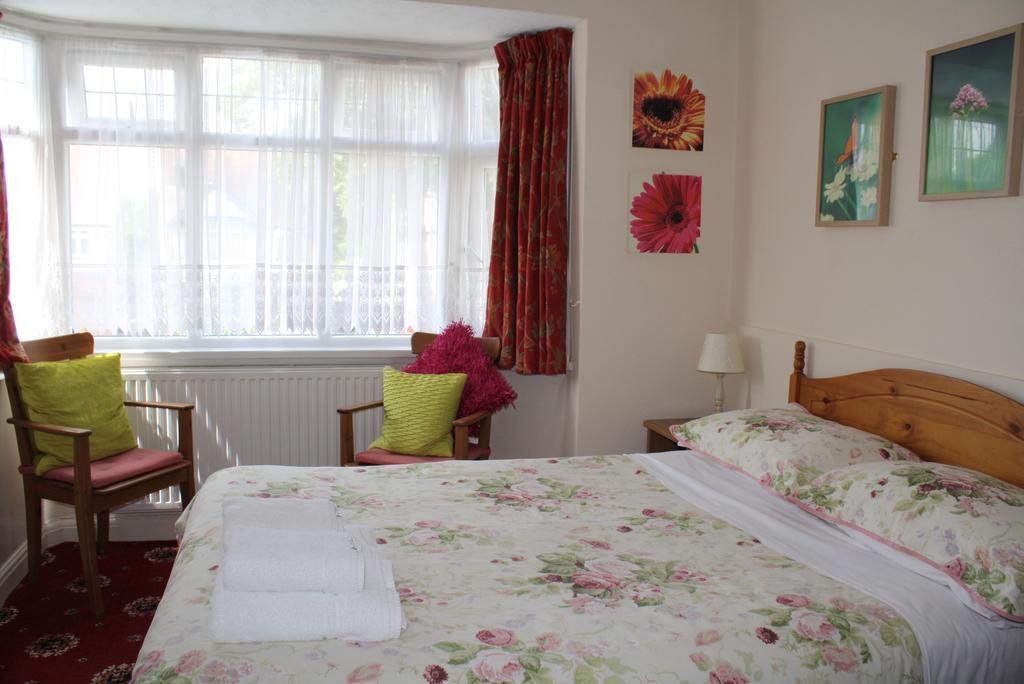 Sunnydale Guest House Stratford-upon-Avon Exterior foto