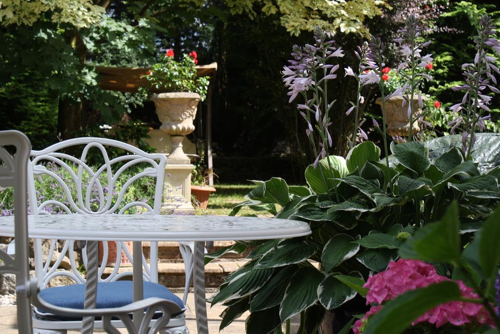 Sunnydale Guest House Stratford-upon-Avon Exterior foto